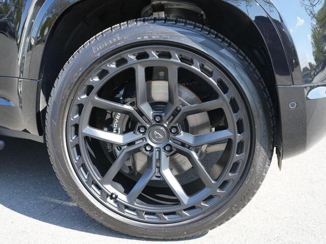 Land Rover DEFENDER 5.0 P525 90 V8