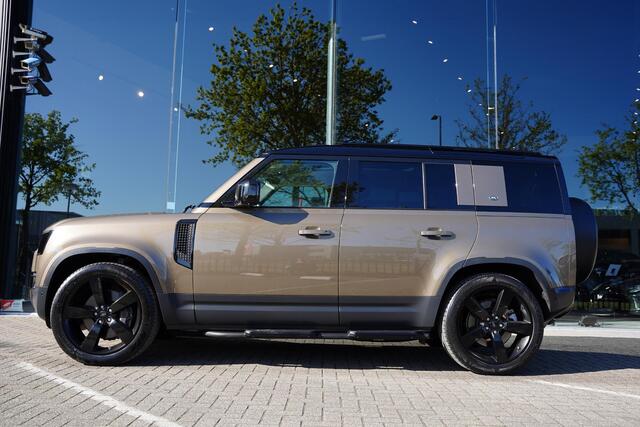 Land Rover DEFENDER 110 P 400 110 BENZINE HSE 7p. / 22 Inch / NL-Auto