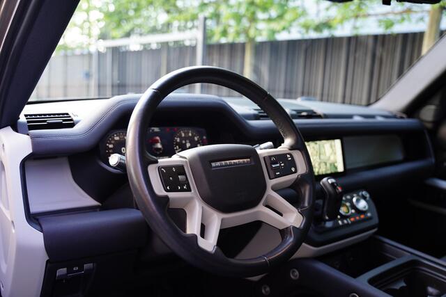 Land Rover DEFENDER 110 P 400 110 BENZINE HSE 7p. / 22 Inch / NL-Auto