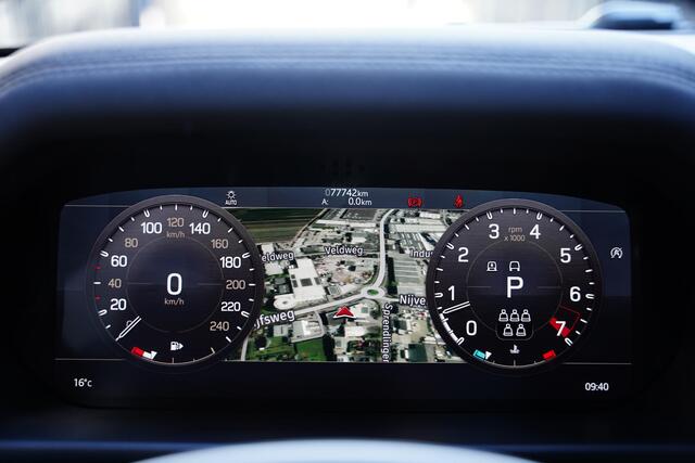 Land Rover DEFENDER 110 P 400 110 BENZINE HSE 7p. / 22 Inch / NL-Auto