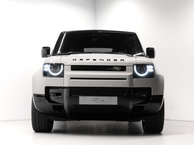 Land Rover DEFENDER 2.0 P300e 110 Dynamic Edition