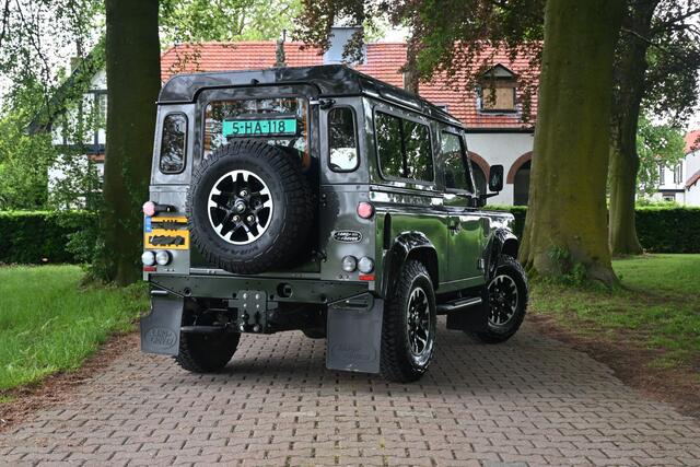 Land Rover DEFENDER 2.2 D HT 90" Adventure