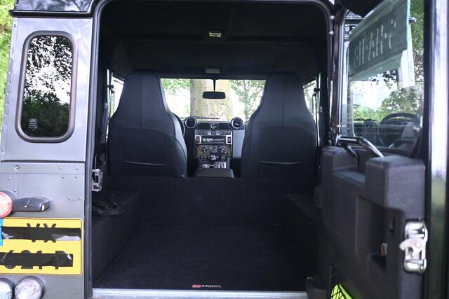 Land Rover DEFENDER 2.2 D HT 90" Adventure