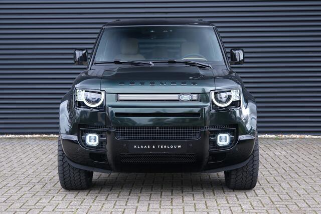 Land Rover DEFENDER 110 P300e 110 X-Dynamic HSE | HNP ¤ 135.005,- | Tailored Uniek! | BRITISCH RACING GREEN | Panoramadak