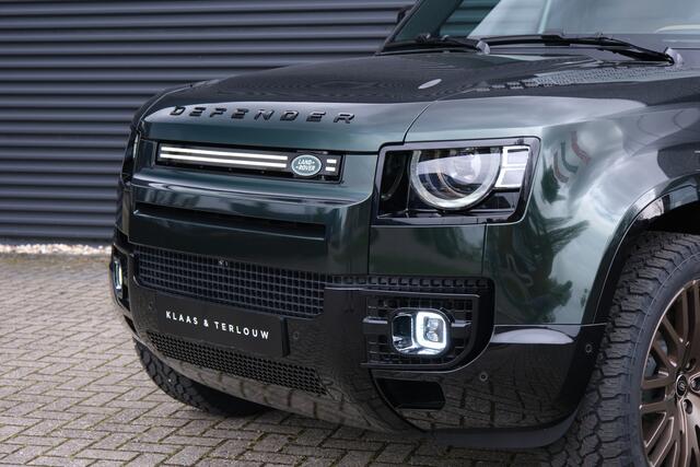Land Rover DEFENDER 110 P300e 110 X-Dynamic HSE | HNP ¤ 135.005,- | Tailored Uniek! | BRITISCH RACING GREEN | Panoramadak