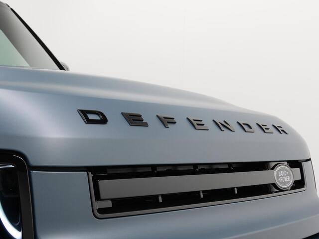 Land Rover DEFENDER 110 2.0 P300e 110 Dynamic Edition Incl Matte Beschermende Folie