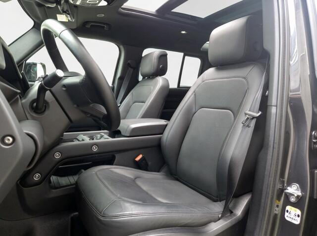 Land Rover DEFENDER 2.0 P300e 110 Hybrid X-Dynamic HSE | Pano | TREKHAAK | VOL