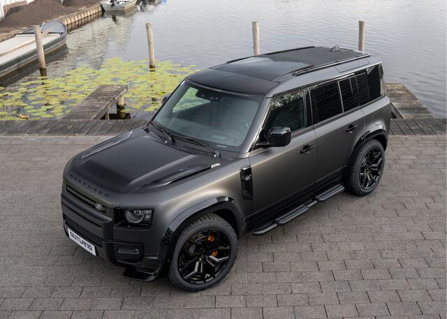 Land Rover DEFENDER 110 P300e 110 X-Dynamic HSE | Outland Edition II | Full Options | Koelkast | Santorini Black - Satin PPF Stealth |
