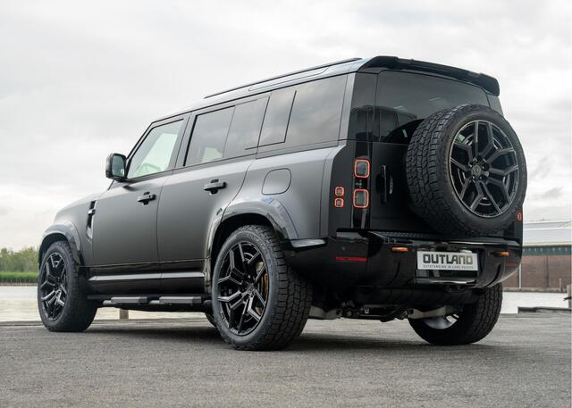 Land Rover DEFENDER 110 P300e 110 X-Dynamic HSE | Outland Edition II | Full Options | Koelkast | Santorini Black - Satin PPF Stealth |