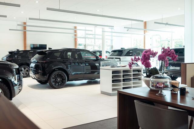 Land Rover DISCOVERY D300 R-Dynamic SE