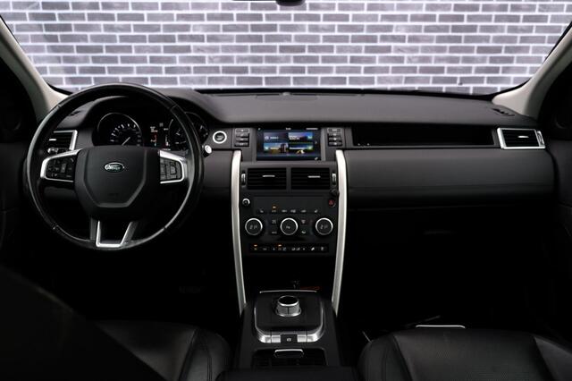 Land Rover DISCOVERY SPORT 2.0 Si4 4WD SE | Automaat | Trekhaak | Stoelverwarming V + A | Panorama Dak | Leer | PDC | Navi