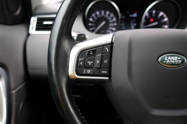 Land Rover DISCOVERY SPORT 2.0 Si4 4WD SE | Automaat | Trekhaak | Stoelverwarming V + A | Panorama Dak | Leer | PDC | Navi