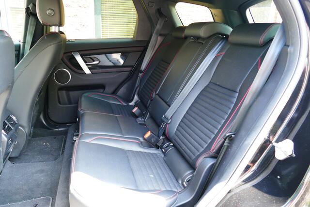 Land Rover DISCOVERY SPORT P300e 1.5 R-Dynamic HSE 1-Eig. 360 Camera, 20"LMV, Haak 1600kg