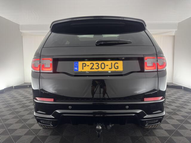 Land Rover DISCOVERY SPORT P300e 1.5 R-Dynamic HSE (INCL.BTW) *PANO | LUXURY-LEATHER | FULL-LED | MEMORY-PACK | DIGI-COCKPIT | NAVI-FULLMAP | CAMERA | KEYLESS | 20''ALU | TOWBAR*