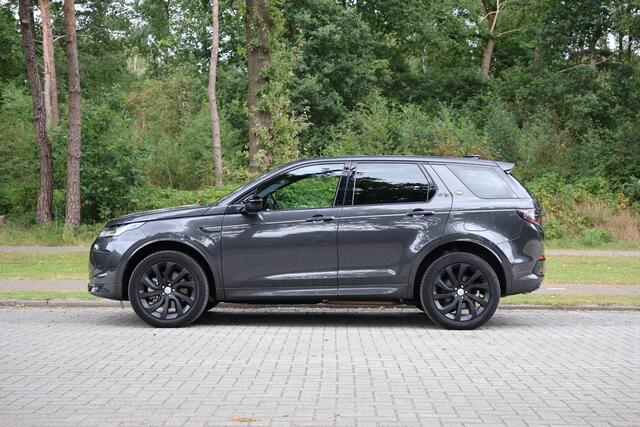 Land Rover DISCOVERY SPORT P300e 1.5 R-Dynamic HSE Panoramadak, Memorystoelen, Elektrische trekhaak, Less Drive Pack, Apple Car Play, Android Auto, Achteruitrijcamera, Dodehoekassistent, Luxe audiosysteem Meridian, ACC + Stop/go, Draadloos laden, etc.
