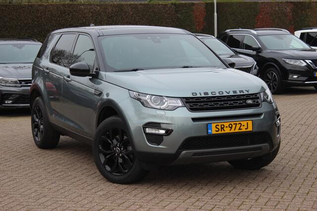Land Rover DISCOVERY SPORT 2.0 TD4 Urban Series SE Dynamic / Trekhaak / Panoramadak / Camera / Leder / 19'' / Meridian / Navigatie / Stuur+Stoelverwarming / Cruise Control