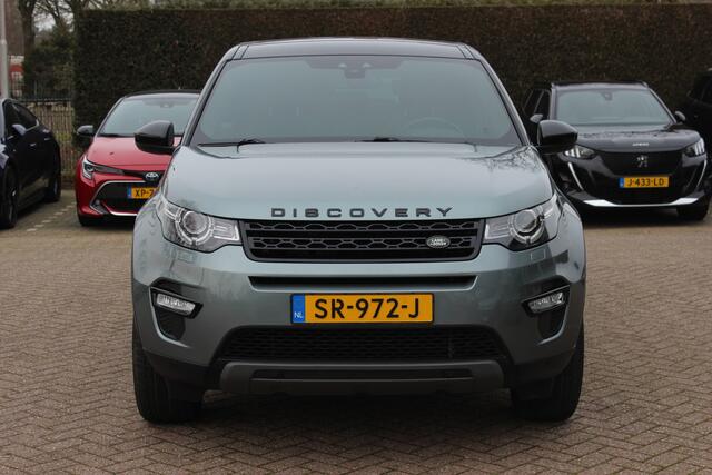 Land Rover DISCOVERY SPORT 2.0 TD4 Urban Series SE Dynamic / Trekhaak / Panoramadak / Camera / Leder / 19'' / Meridian / Navigatie / Stuur+Stoelverwarming / Cruise Control