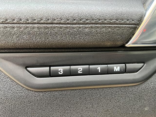 Land Rover DISCOVERY SPORT P300e 1.5 R-Dynamic SE | Virtual Dash | Leder | Memory | Elek achterklep | Dodeh |