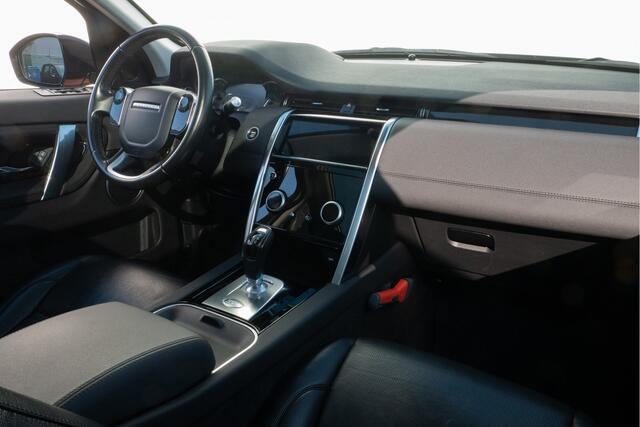 Land Rover DISCOVERY SPORT P300e 1.5 SE Aut. AWD Trekhaak/ Dealeronderhouden!/ Panoramadak/ Camera/ Carplay/ Leer/ Elektr. achterklep