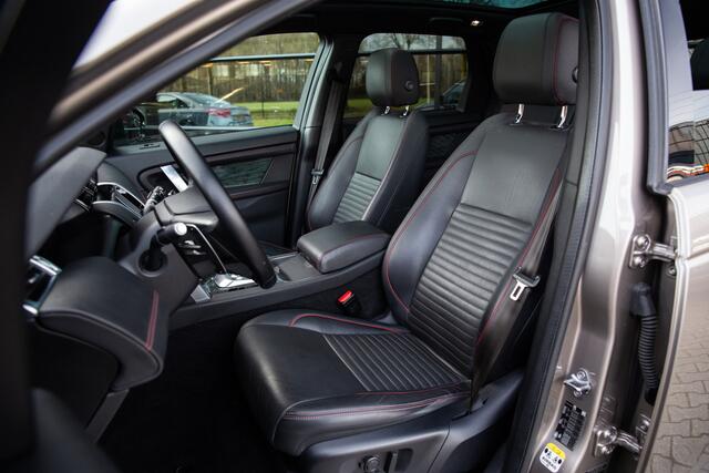 Land Rover DISCOVERY SPORT P300e 1.5 R-Dynamic HSE , Panoramadak, Trekhaak, Meridian,