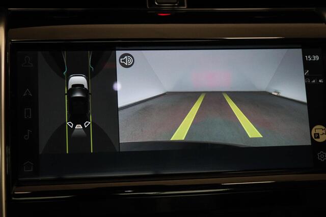 Land Rover DISCOVERY SPORT P300e 1.5 R-Dynamic SE | PANORAMADAK | DRAADLOZE LADER | DAB | APPLE | CAMERA