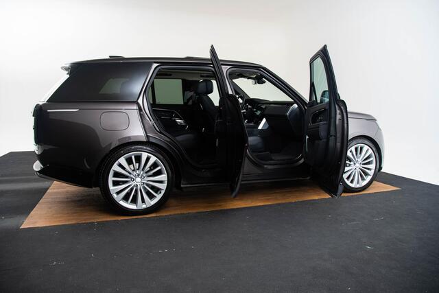 Land Rover RANGE ROVER 3.0 D350 First Edition MHEV Trekhaak - Panoramadak - Stoelventilatie - Meridian - Laser LED - 23 inch - Head-up - Achterasbesturing