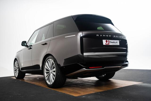 Land Rover RANGE ROVER 3.0 D350 First Edition MHEV Trekhaak - Panoramadak - Stoelventilatie - Meridian - Laser LED - 23 inch - Head-up - Achterasbesturing