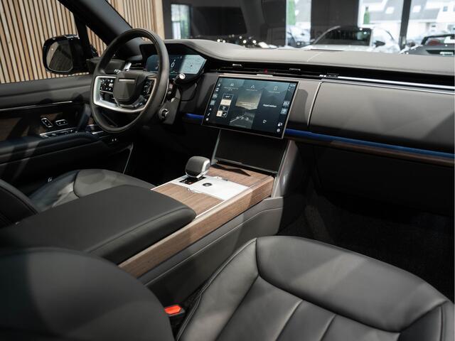Land Rover RANGE ROVER P460e HSE PHEV 23 Inch Pano Shadow Pack