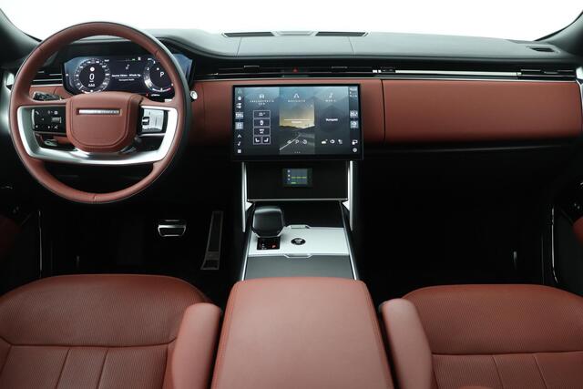 Land Rover RANGE ROVER 4.4 P615 SV | Rear Seat Entertaiment | British Racing Green | Bi-Color Interior | 23 Inch | Meridian Signature | NL-Auto