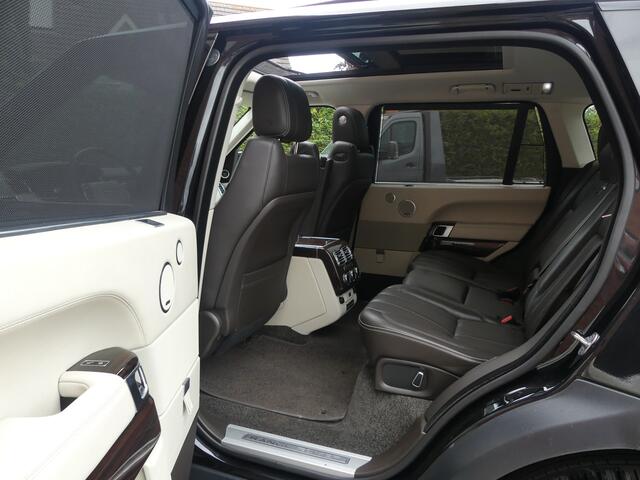 Land Rover RANGE ROVER 3.0 P400 LWB MHEV Vogue