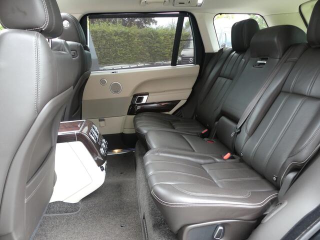 Land Rover RANGE ROVER 3.0 P400 LWB MHEV Vogue