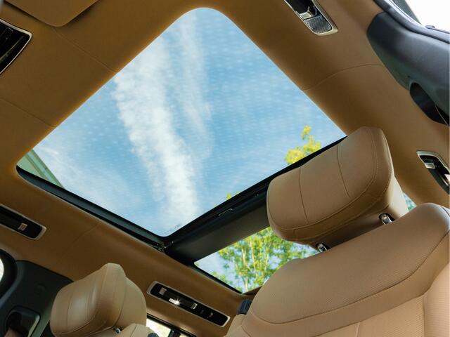Land Rover RANGE ROVER 3.0 P460e Autobiography - Pano - Meridian Signature - ACC