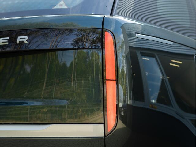 Land Rover RANGE ROVER 3.0 P460e Autobiography - Pano - Meridian Signature - ACC