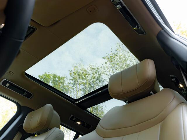Land Rover RANGE ROVER 3.0 P550e Autobiography - Pano - Shadow Pack - Homelink - Koelvak