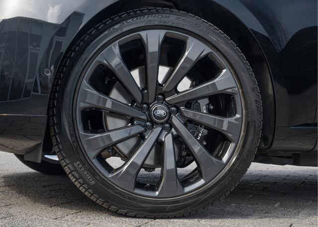 Land Rover RANGE ROVER P550e Autobiography | SV Bespoke | Santorini Black | Trekhaak |