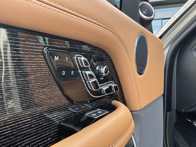 Land Rover RANGE ROVER P400e 404pk AWD - Fifty | Uniek !! | Nieuw door ons geleverd | Head-up | Massage Hot Stone | Adaptive Cruise |