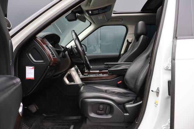 Land Rover RANGE ROVER 3.0 TDV6 Vogue | Rijklaar!! | Panoramadak | Leder | Standkachel | Camera | Trekhaak | Luchtvering |