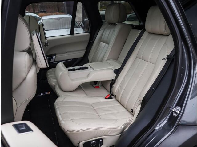 Land Rover RANGE ROVER 3.0 TDV6 Autobiography