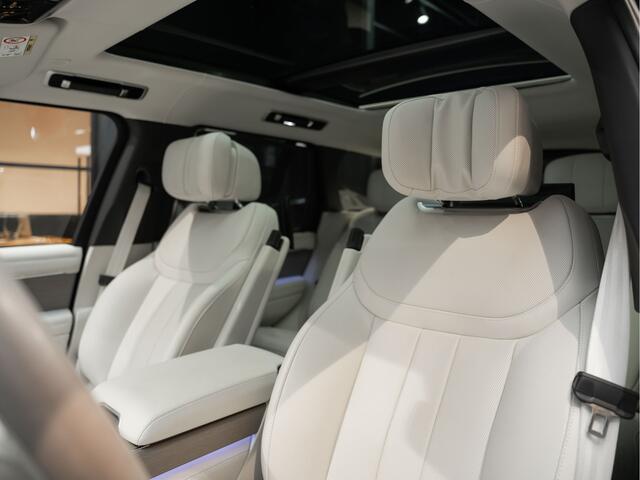 Land Rover RANGE ROVER P550e Autobiography Matte PPF Koelbox Entertainment 3.0 P550e Autobiography PHEV