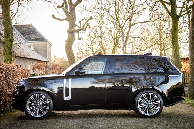 Land Rover RANGE ROVER 4.4 P530 Autobiography Koelbox 23" Trekhaak Hot Stone Massage