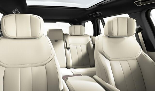 Land Rover RANGE ROVER 3.0 P460e LWB Autobiography PHEV | Constellation Blue in Gloss Finish | Hot Stone Massage | Executive Class Comfort Plus rear seats |