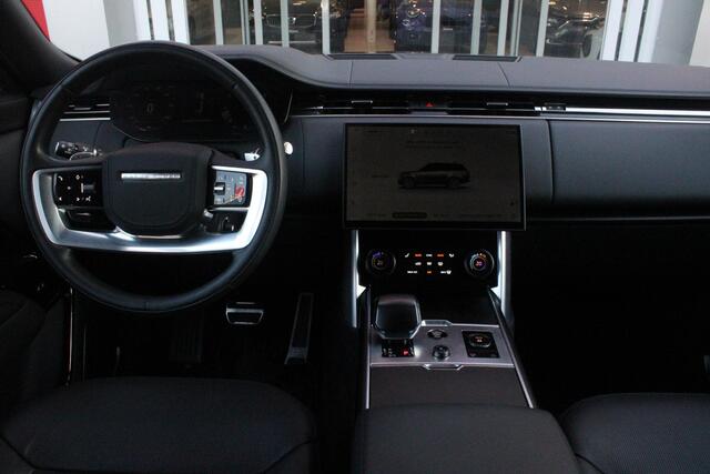 Land Rover RANGE ROVER 4.4 V8 P530 SV LWB AWD AUTOMAAT | PANORAMISCH SCHUIF/KANTEL DAK | MEESTURENDE ACHTERAS | ELEKTRISCH WEGKLAPBARE TREKHAAK | SV INTERIEUR FIRST CLASS CABIN PACK (TWEE VOLLEDIG VERTELBARE ACHTERSTOELEN MET SCHERMEN EN KOELKAST) (RSE) | 23" OBLIVN VELGEN | LU