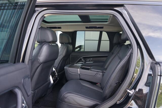 Land Rover RANGE ROVER 3.0 P510e Autobiography PHEV | Schuif/Kantel dak | Massage stoelen | Head-up display |