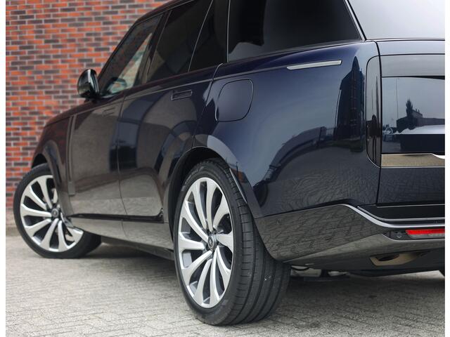 Land Rover RANGE ROVER P550e SV | Pano - Trekhaak - Clearsight - Meridian