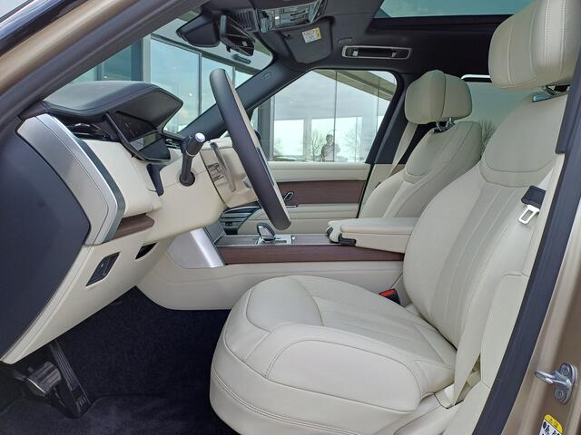 Land Rover RANGE ROVER 3.0 P550e Autobiography PHEV | NIEUW - 0 km | Licht interieur | 6-cilinder | SVO Sunset Gold |