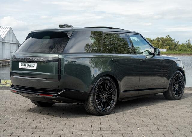 Land Rover RANGE ROVER P550e Autobiography | VERWACHT | Belgravia Green Metallic | Cognac leder | Shadow Pack | 23" inch |