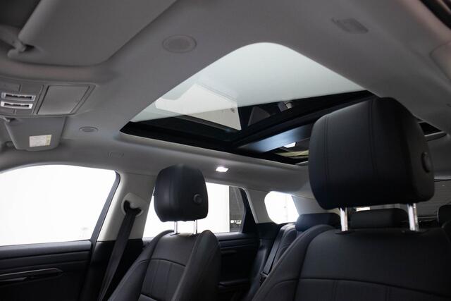 Land Rover RANGE ROVER EVOQUE 1.5 P300e AWD S | 360 camera | Panoramadak |