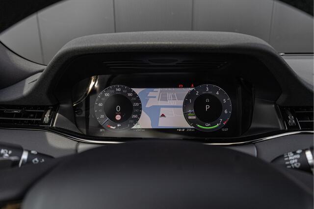 Land Rover RANGE ROVER EVOQUE 1.5 P270e PHEV AWD Dynamic SE Black Pack l Schuif- /kantel Pano l Adapt. Cruise l Meridian l 20" l Nieuw prijs 81.853