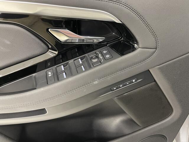 Land Rover RANGE ROVER EVOQUE 1.5 P300e AWD R-Dynamic SE | Meridian | Panoramadak | Leer |