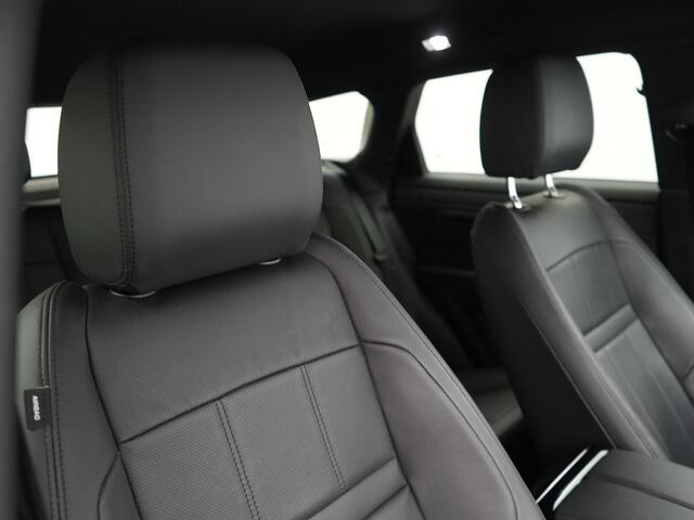 Land Rover RANGE ROVER EVOQUE P300e AWD R-Dynamic Plug In Hybrid PHEV | Adaptive Cruise | Head Up Lederen Sportstoelen Memory | 20"L.M | Stuur & Stoelverwarming | Keyless | Apple Carplay |